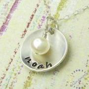 Engraved name pendant: personalized name necklace in sterling silver